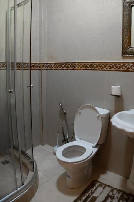 Appart Bien Place Et Fonctionnel مراكش المظهر الخارجي الصورة